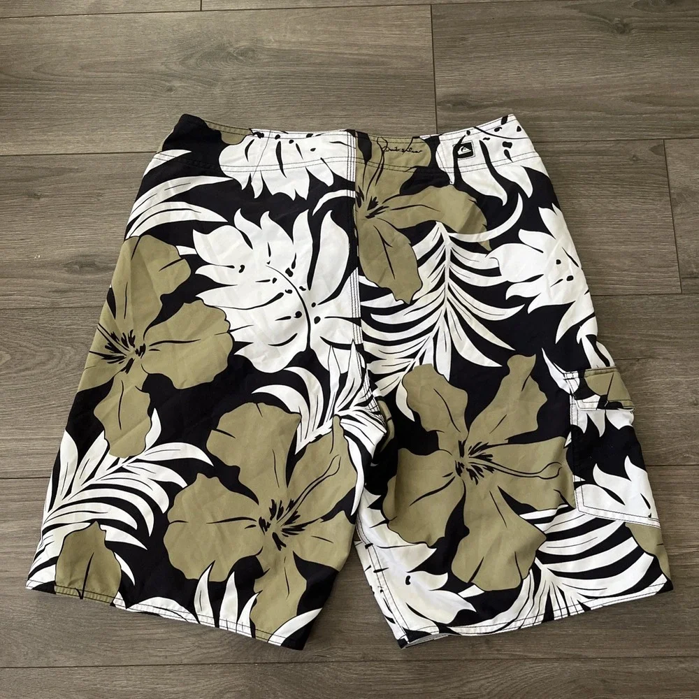 Quiksilver Boardshorts Mens Sz 34 Floral Black Green Drawstring